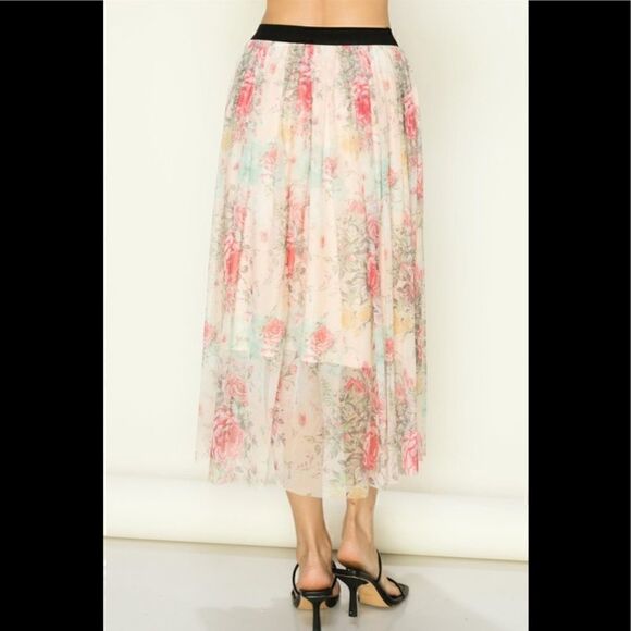Hyfve Peachy Floral Print Midi Skirt - Picture 2 of 7
